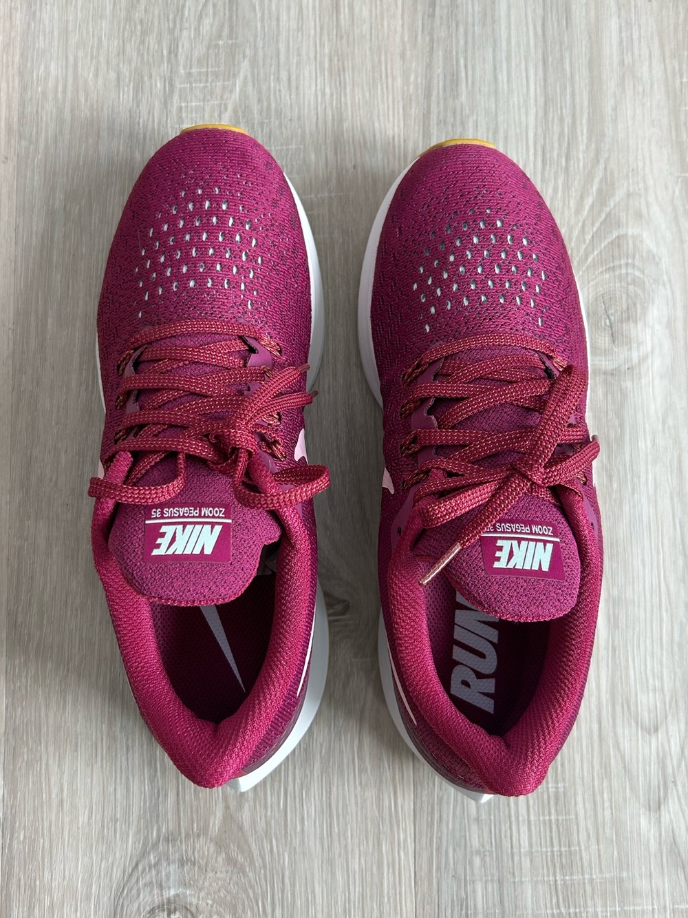 NWOT Nike Women's Zoom Pegasus 35 Running Shoes - Size 7.5